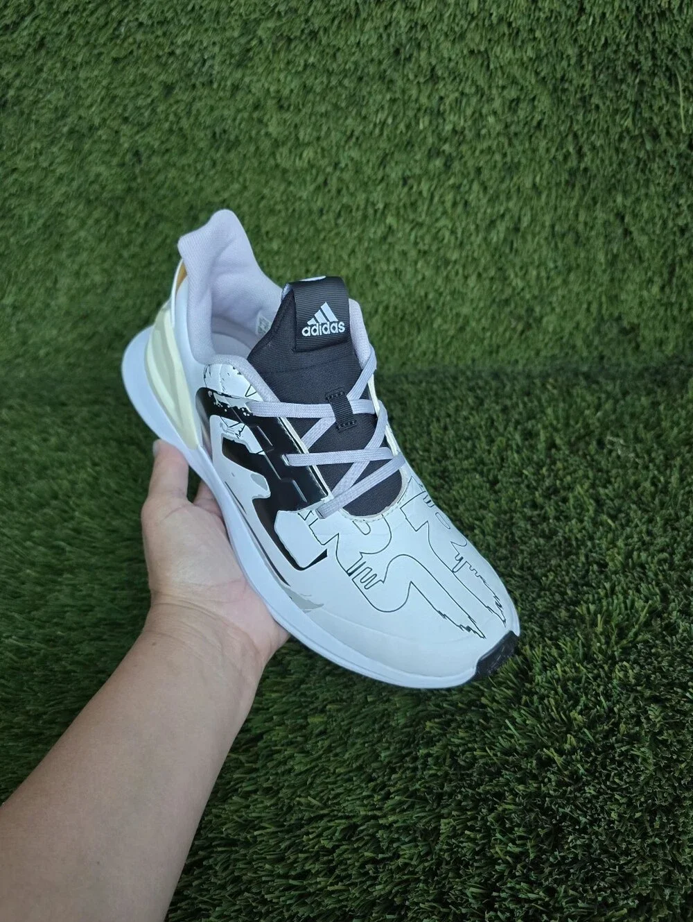 ADIDAS Star Wars Stormtrooper RapidaRun